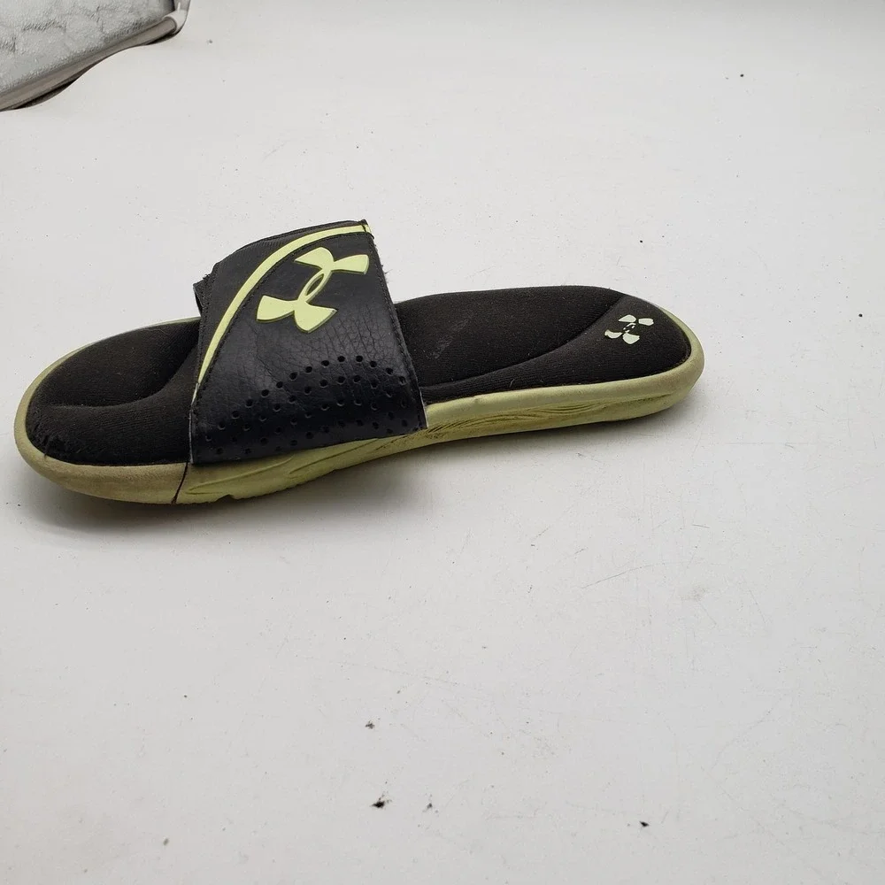 Under Armour Shoes Kids Size 3 Black Slide Sandals Adjustable Strap Logo Casual